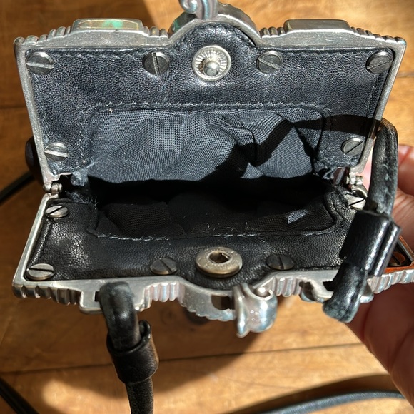 Small black leather evening bag. - Picture 3 of 6